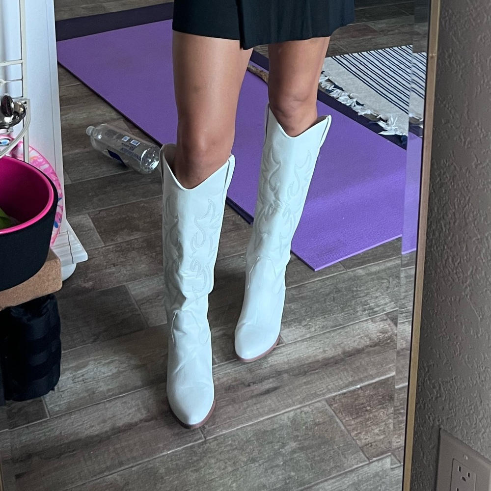 White knee-high, western inspired boots
